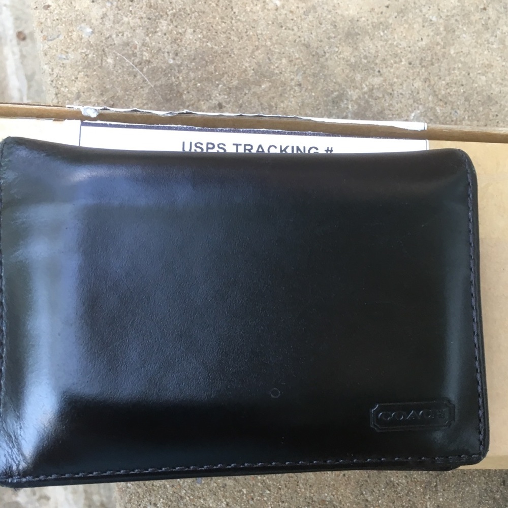 Men’s coach wallet